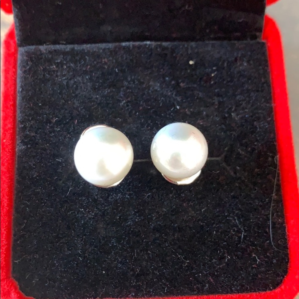10mm AAA Fresh Water Earring.